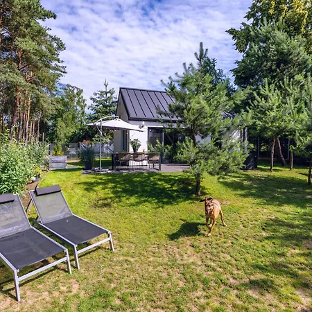 Vakantiehuis Narev Wakacyjne Kazdy Dom Na Wylacznosc Oddzielnie Ogrodzony Pomiechówek