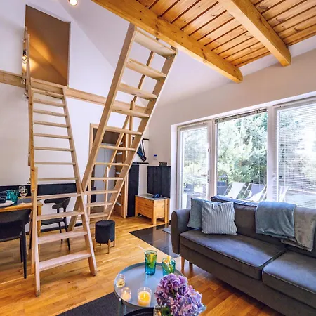 Narev Wakacyjne Kazdy Dom Na Wylacznosc Oddzielnie Ogrodzony Vakantiehuis Pomiechówek