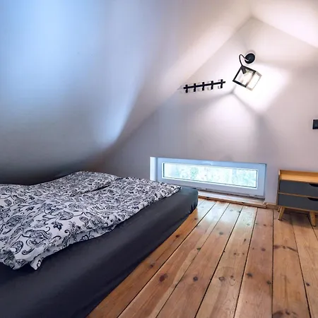 Narev Wakacyjne Kazdy Dom Na Wylacznosc Oddzielnie Ogrodzony Pomiechówek