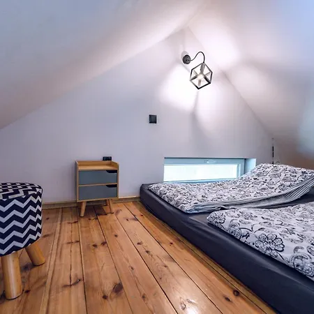 Narev Wakacyjne Kazdy Dom Na Wylacznosc Oddzielnie Ogrodzony * Pomiechówek